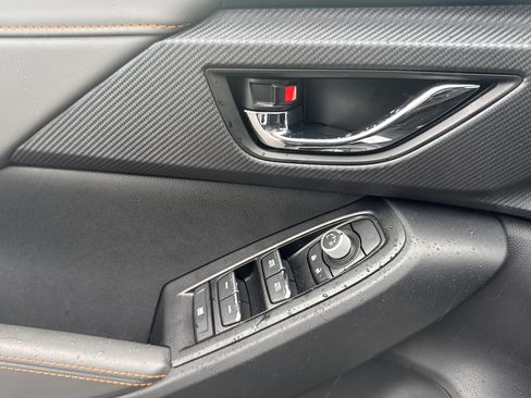 New 2025 Subaru Crosstrek 2.5i Limited w/ Popular Package #4A image 11