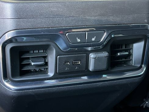 Used 2019 GMC Sierra 1500 SLT w/ SLT Premium Package image 16