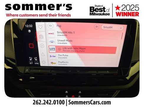 Used 2025 Volkswagen Atlas Cross Sport SEL R-Line AWD/4WD image 15