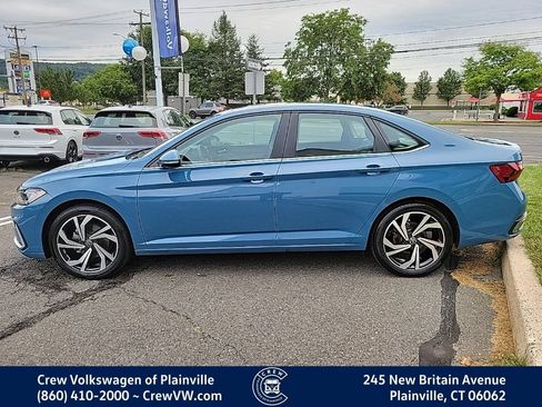 Certified 2025 Volkswagen Jetta SEL FWD image 25