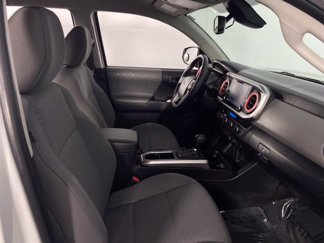 Used 2023 Toyota Tacoma SR5 w/ Technology Package AWD/4WD image 15