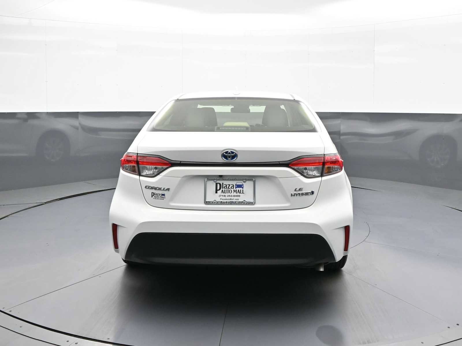 Used 2023 Toyota Corolla LE FWD image 7
