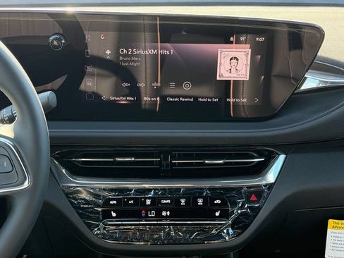 New 2026 Buick Envista Avenir FWD image 16