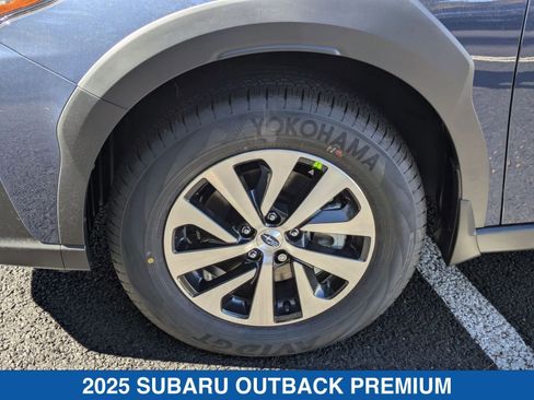 Certified 2025 Subaru Outback Premium image 7