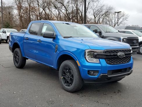 New 2025 Ford Ranger XLT w/ Black Appearance Package image 3