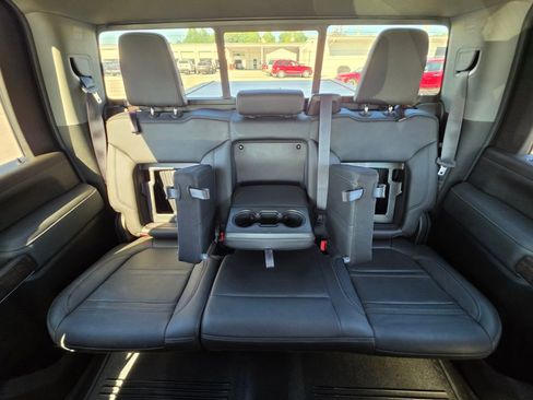 Used 2022 GMC Sierra 2500 Denali AWD/4WD image 33