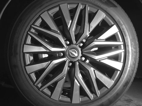 Used 2025 Nissan Altima 2.5 SV image 12