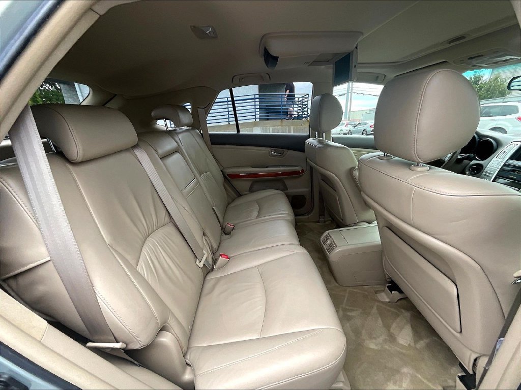 Used 2005 Lexus RX 330 AWD image 25