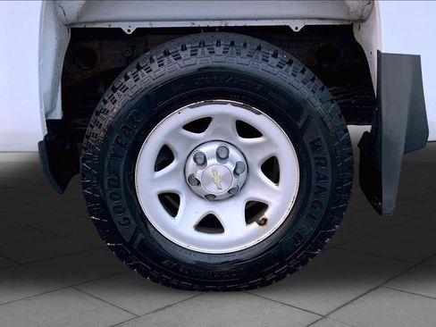 Used 2017 Chevrolet Silverado 1500 W/T w/ WT Fleet Convenience Package AWD/4WD image 10