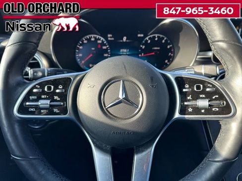 Used 2022 Mercedes-Benz GLC 300 4MATIC image 23