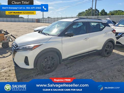Used 2022 Nissan Kicks SR w/ Premium Package FWD image 1