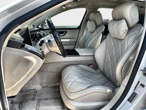 Used 2024 Mercedes-Benz Maybach S 680 4MATIC image 3