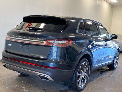 Used 2022 Lincoln Nautilus Reserve image 7