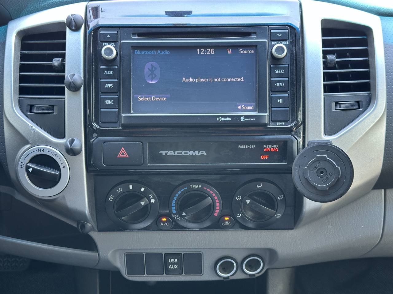 Used 2015 Toyota Tacoma 4x4 Double Cab w/ SR5 Package image 31