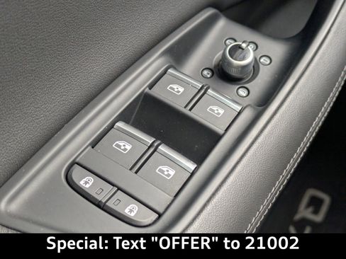 Certified 2023 Audi Q7 3.0T Premium Plus image 28