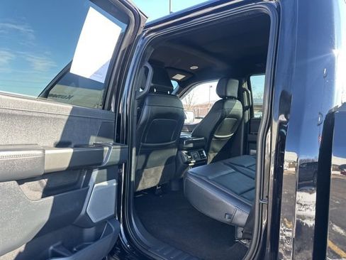 Used 2022 Ford F150 Lariat w/ Equipment Group 502A High image 25