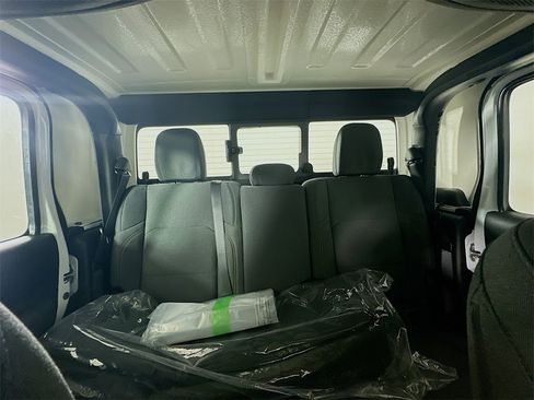 New 2025 Jeep Gladiator Sport image 10