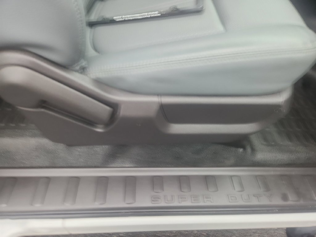 Used 2016 Ford F350 XL AWD/4WD image 16