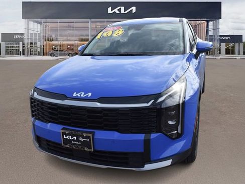 New 2026 Kia Sportage EX FWD image 8