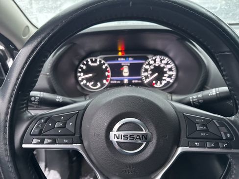 Used 2020 Nissan Sentra SV image 6