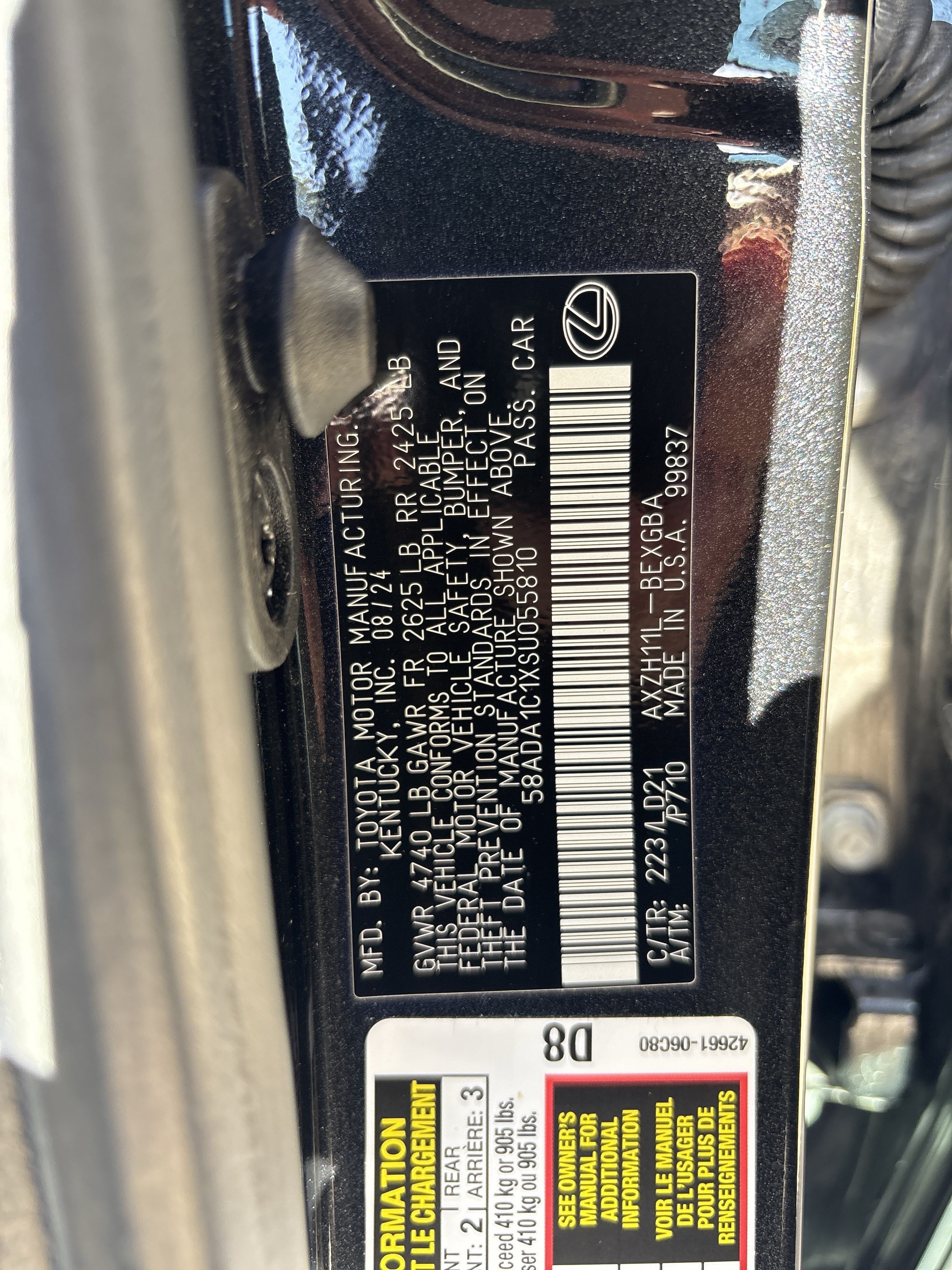 Used 2025 Lexus ES 300h w/ Premium Package FWD image 35