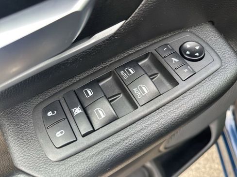 Used 2022 RAM 1500 Big Horn image 14