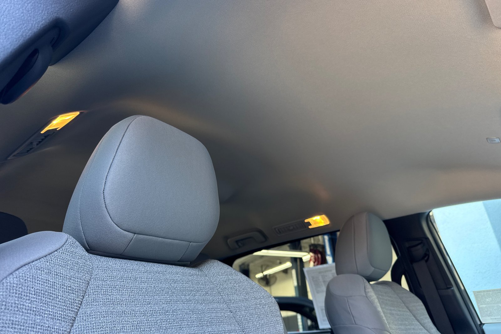 Certified 2026 Toyota Sienna LE FWD image 24