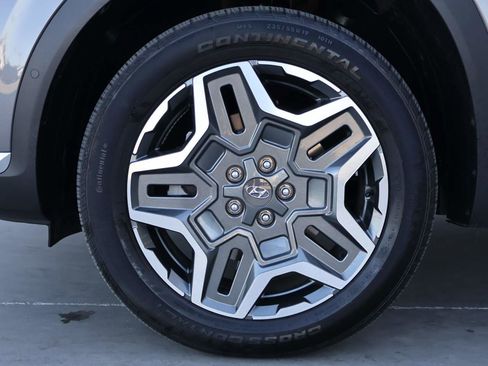 Used 2023 Hyundai Santa Fe Limited image 6