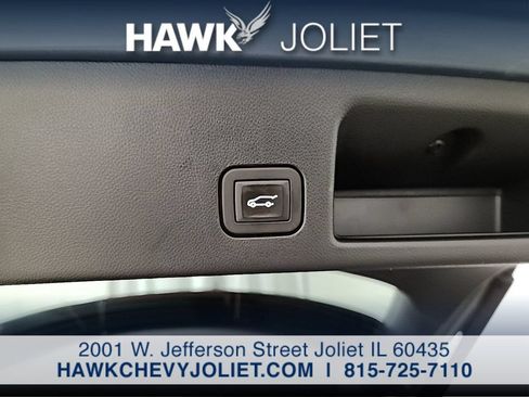 Used 2024 Chevrolet Equinox EV RS FWD image 24