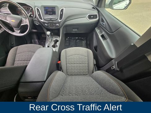 Used 2022 Chevrolet Equinox LT AWD/4WD image 16