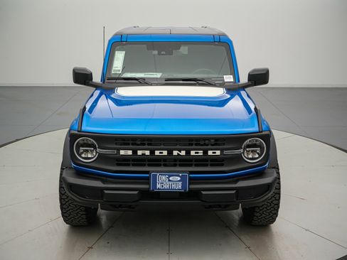 New 2025 Ford Bronco 4-Door image 10