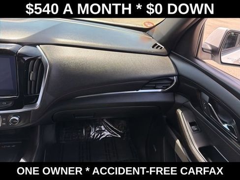 Used 2023 Chevrolet Traverse RS AWD/4WD image 25