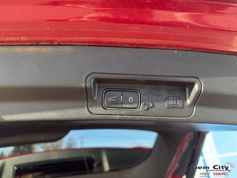 Used 2020 Ford Explorer Limited w/ Class III Trailer Tow Package image 12