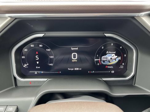 New 2026 GMC Sierra 2500 Denali w/ Denali Reserve Package AWD/4WD image 32