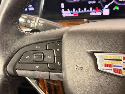 Used 2021 Cadillac Escalade Premium Luxury w/ Driver Assist Tech Package AWD/4WD image 38
