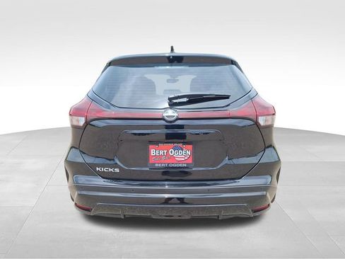 Certified 2024 Nissan Kicks S FWD image 7