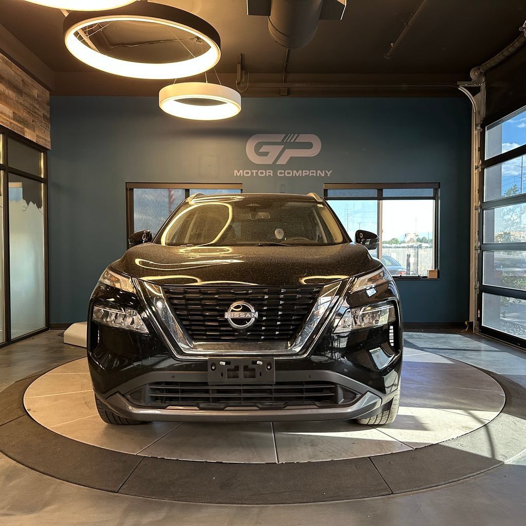 Used 2023 Nissan Rogue SL w/ SL Premium Package AWD/4WD image 8