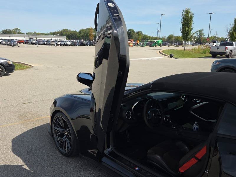 Used 2018 Chevrolet Camaro ZL1 w/ LPO, ZL1 Protection Package RWD image 7