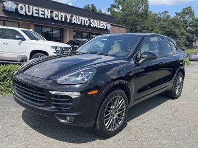 Used 2017 Porsche Cayenne Platinum Edition w/ Premium Package Plus (PJX)