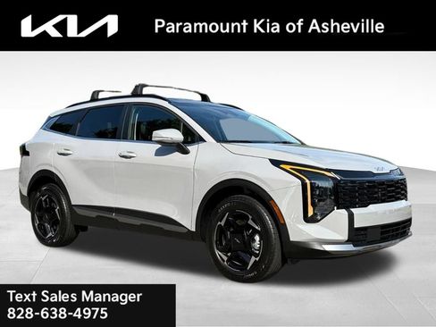 Certified 2026 Kia Sportage EX w/ EX Panoramic Sunroof Package AWD/4WD image 1