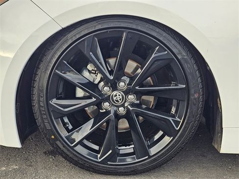 Used 2022 Toyota Corolla SE image 8