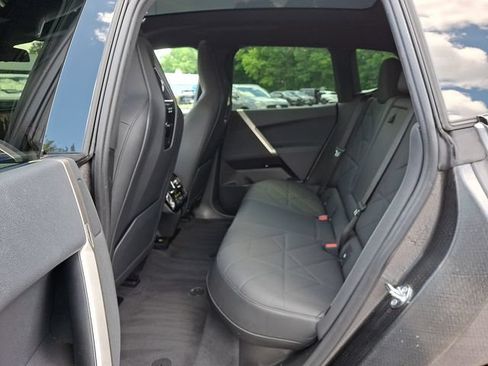 Used 2023 BMW iX xDrive50 AWD/4WD image 12