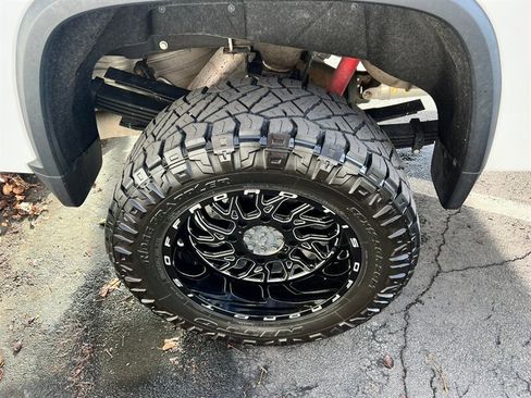 Used 2020 Chevrolet Silverado 3500 High Country w/ Z71 Off-Road Package image 16