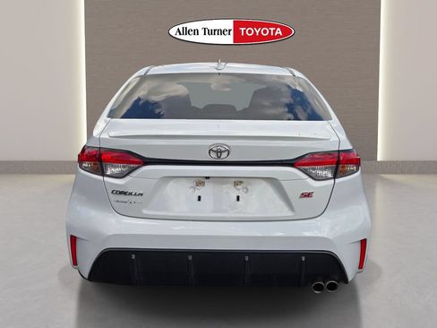 Used 2023 Toyota Corolla SE FWD image 6
