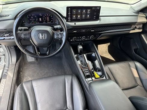Used 2024 Honda Accord EX-L image 19