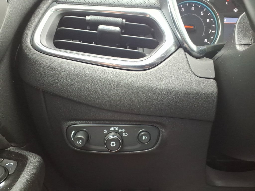 Used 2024 Chevrolet Equinox Premier AWD/4WD image 14