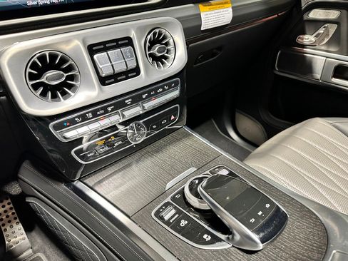 Certified 2024 Mercedes-Benz G 550 G 550 4MATIC AMG Line Final Ed image 25