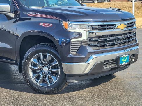 Certified 2023 Chevrolet Silverado 1500 LT image 3