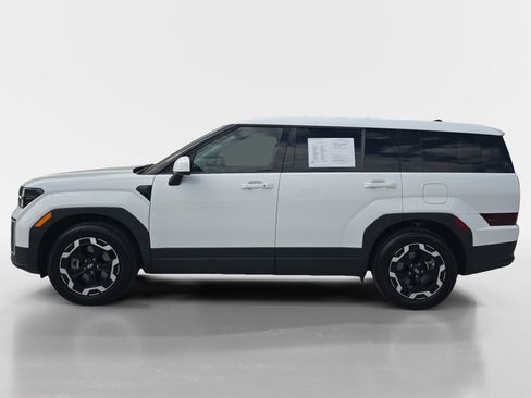 Certified 2025 Hyundai Santa Fe SE w/ Tow & Go Package image 6