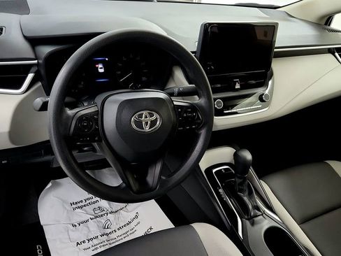 Used 2023 Toyota Corolla LE FWD image 35